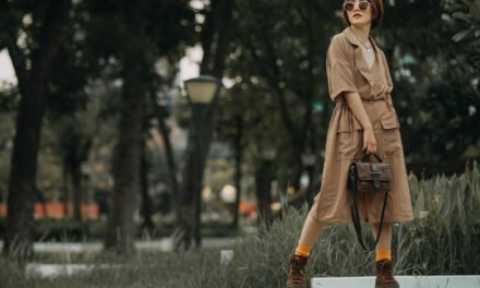 Comment accessoiriser une tenue basique